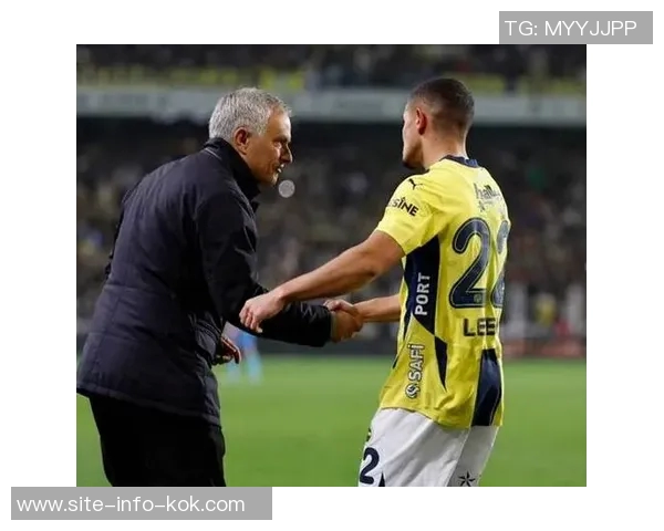 穆里尼奥面临严峻挑战本菲卡欧冠四连败后将迎战那不勒斯尤文和皇马 穆里尼奥面临严峻挑战本菲卡欧冠四连败后将迎战那不勒斯尤文和皇马